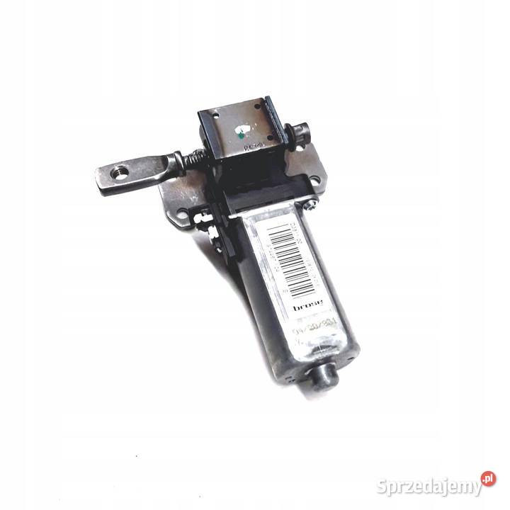 VOLVO C30 C70 S40 V50 prawy silnik regul fotela Gadgety motoryzacyjne Gadgety motoryzacyjne Bielany Wrocławskie