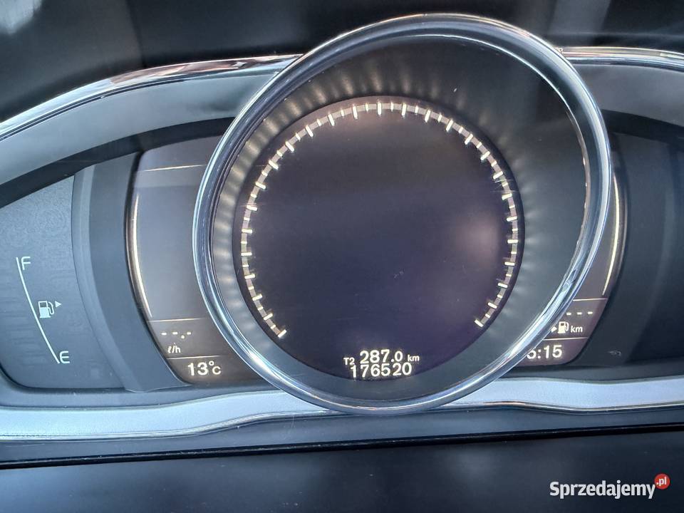 Volvo XC60 D4 Summum 190 Brokęcino