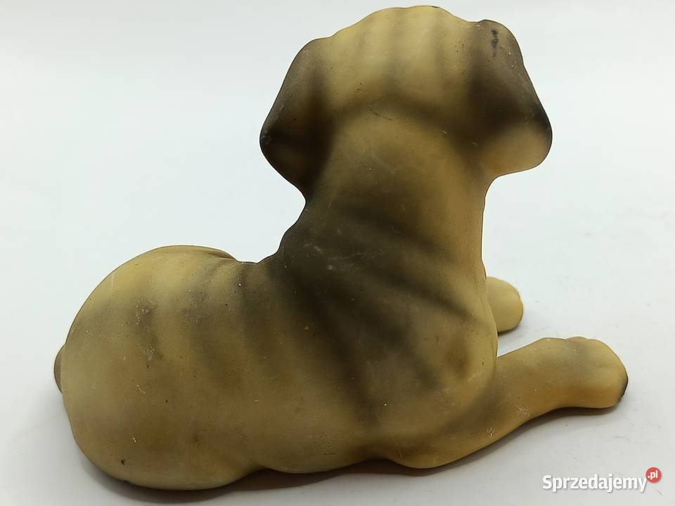 Figurka pies mastif angielski porcelana STILIA