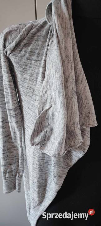Szare damskie ponczo Zara w rozmiarze M
