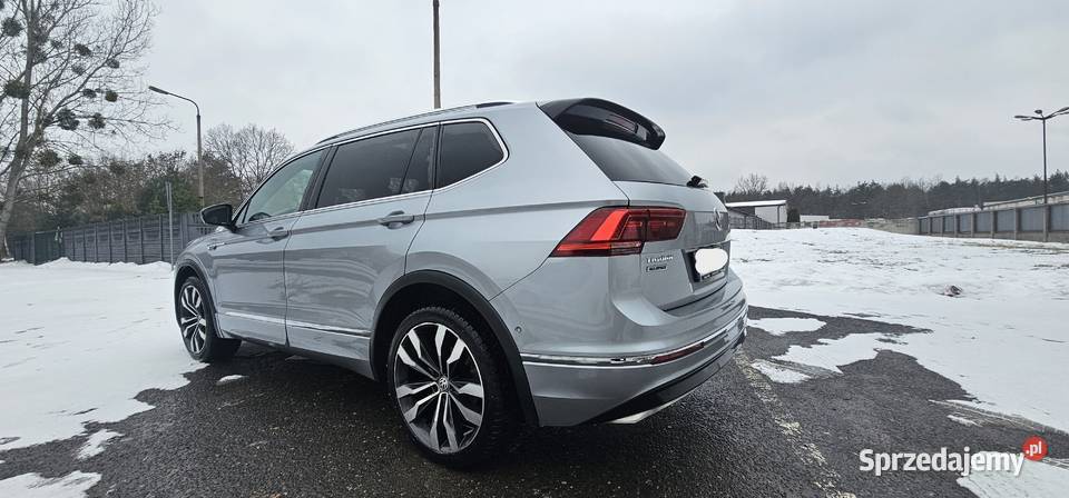 Volkswagen Tiguan 20 TDI 7osobowy 4x4 RLine DSG Tiguan