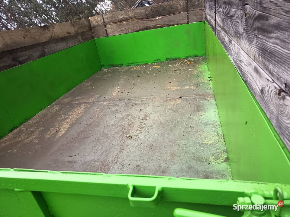 Przyczepa wywrotka jedno osiowa maszyny rolnicze nieuszkodzony Magonie