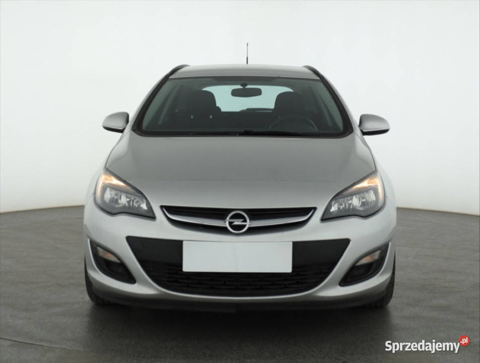Opel Astra 14 T nieuszkodzony Piaseczno