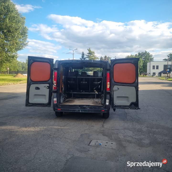 Opel VIVARO 5 OSÓB Klima Sprawna Idealny do Siewierz sprzedam