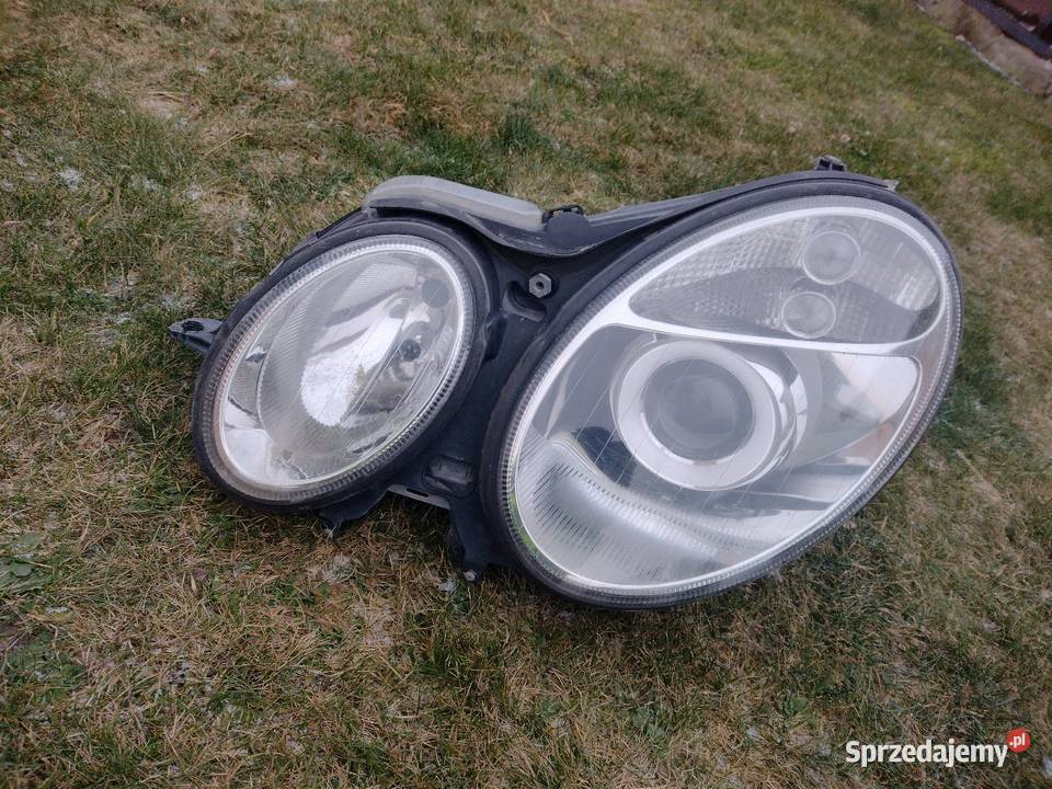 Lampa przód Mercedes eklasa w 211 2002r Lampy przednie