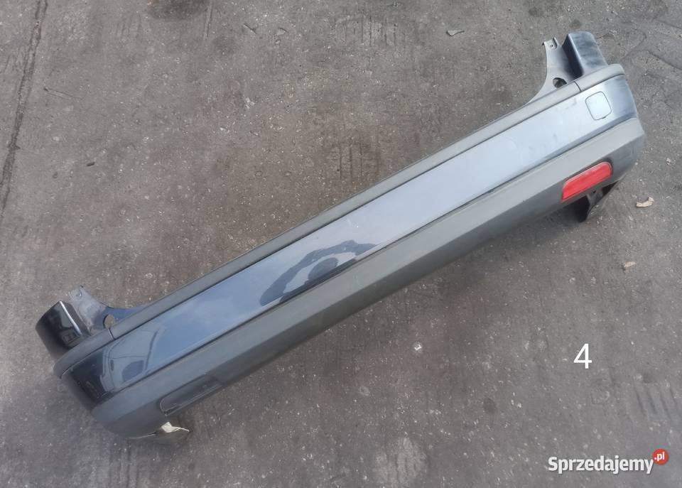 Zderzak tylny tył FORD FOCUS mk2 4