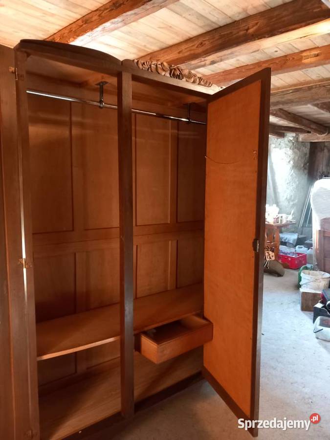 Piękna szafa z lustrem rzeźbiona z Francji Antyki, Sztuka, Kolekcje małopolskie Alwernia sprzedam