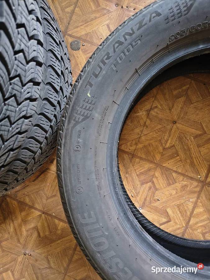 Opony letnie komplet czterech sztuk Bridgestone 205 Samochodowe podlaskie Białystok