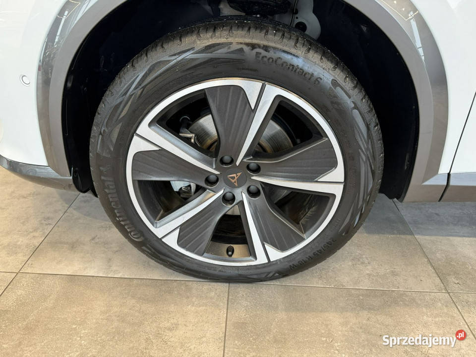 Cupra Formentor VAT 23 15TSI 150 M6 2023 r salon