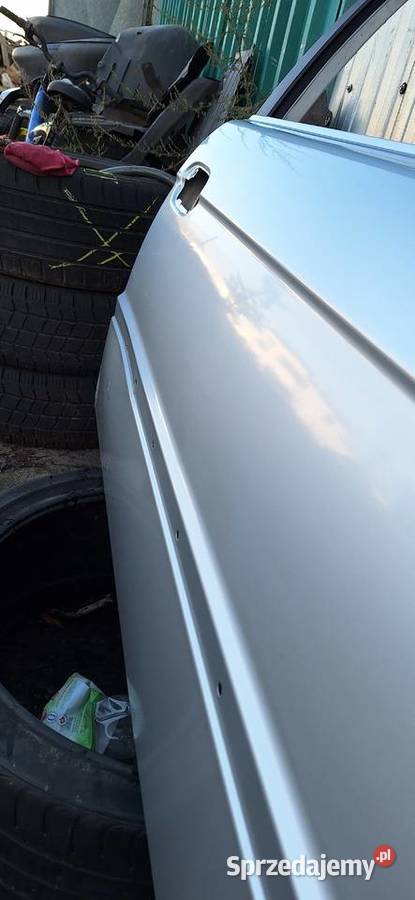Drzwi prawy przod BMW E38 TITANSILBER Piła