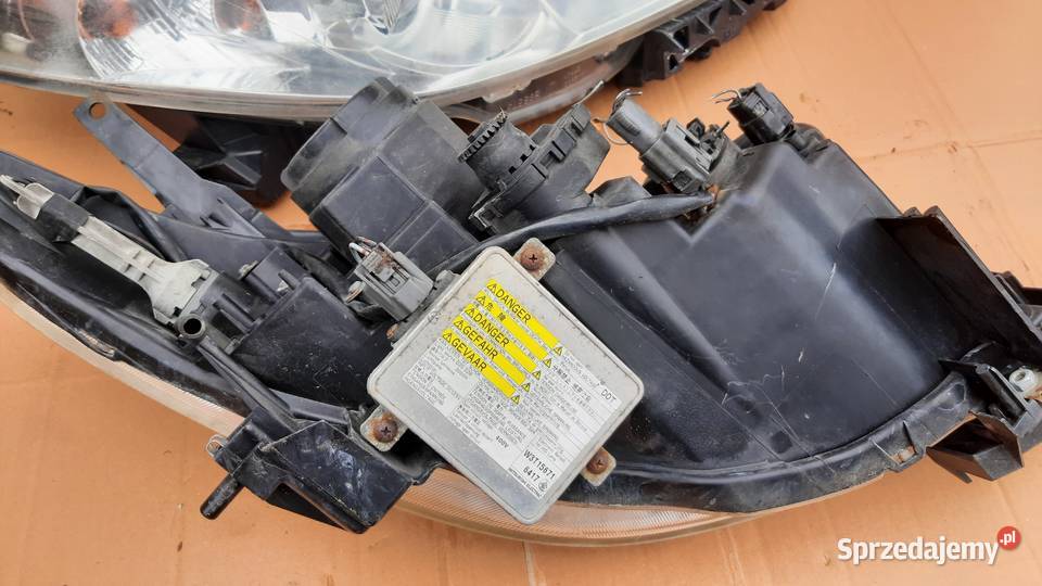 lapa prawa lewa mazda 5 V premancy ksenon dolnośląskie Dębno