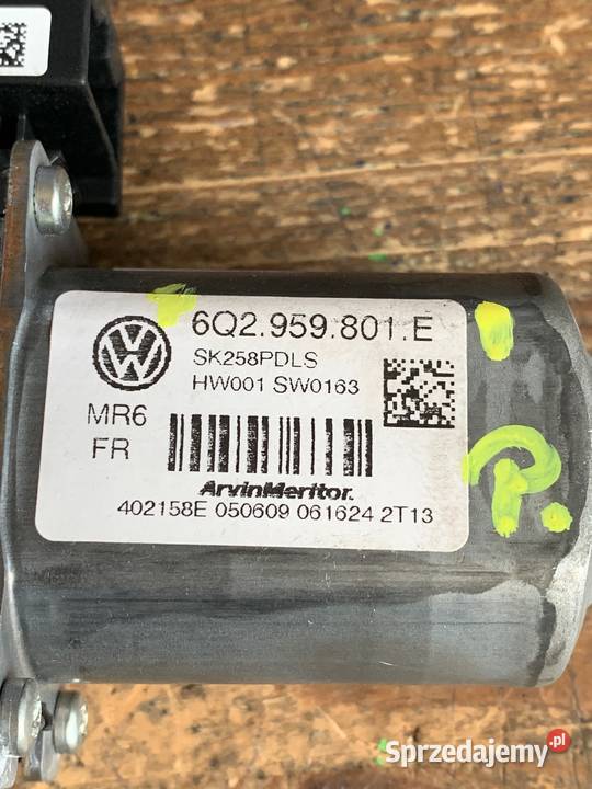Silniczek VW szyby prawy przód 6Q2959801E