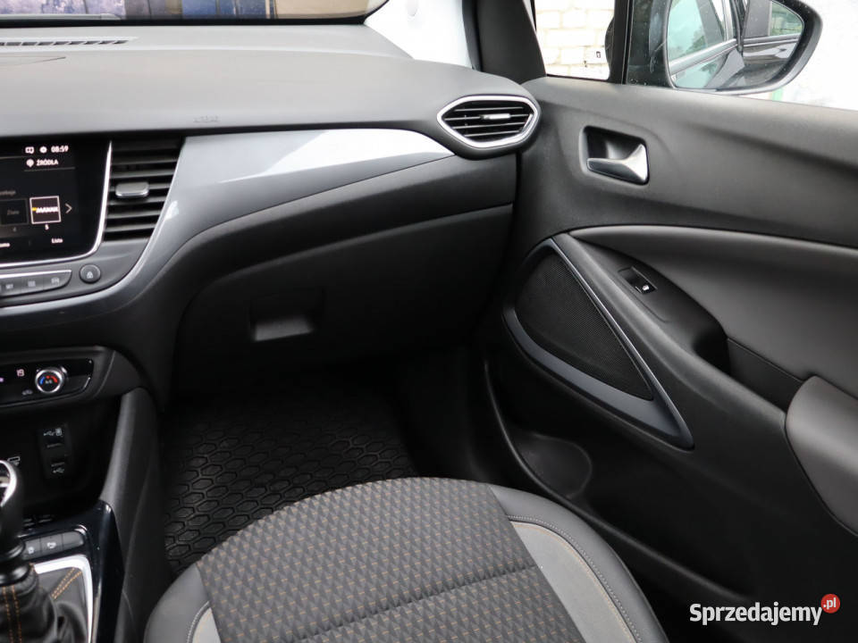 Opel Crossland 12 Turbo gniazdo USB sprzedam