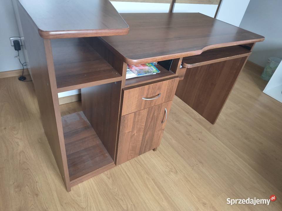 Biuro z półką na monitor Lubartów