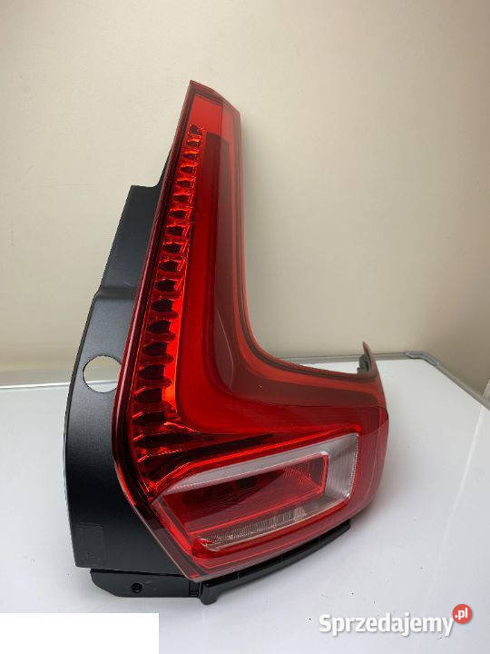 Volvo xc40 lampa tylna prawa 31446791 Kozubszczyzna sprzedam