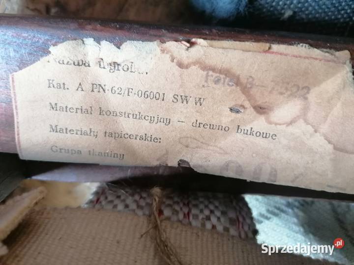 Fotel B7522 projektu Zenona Bączyka z lat 60rych Kraków