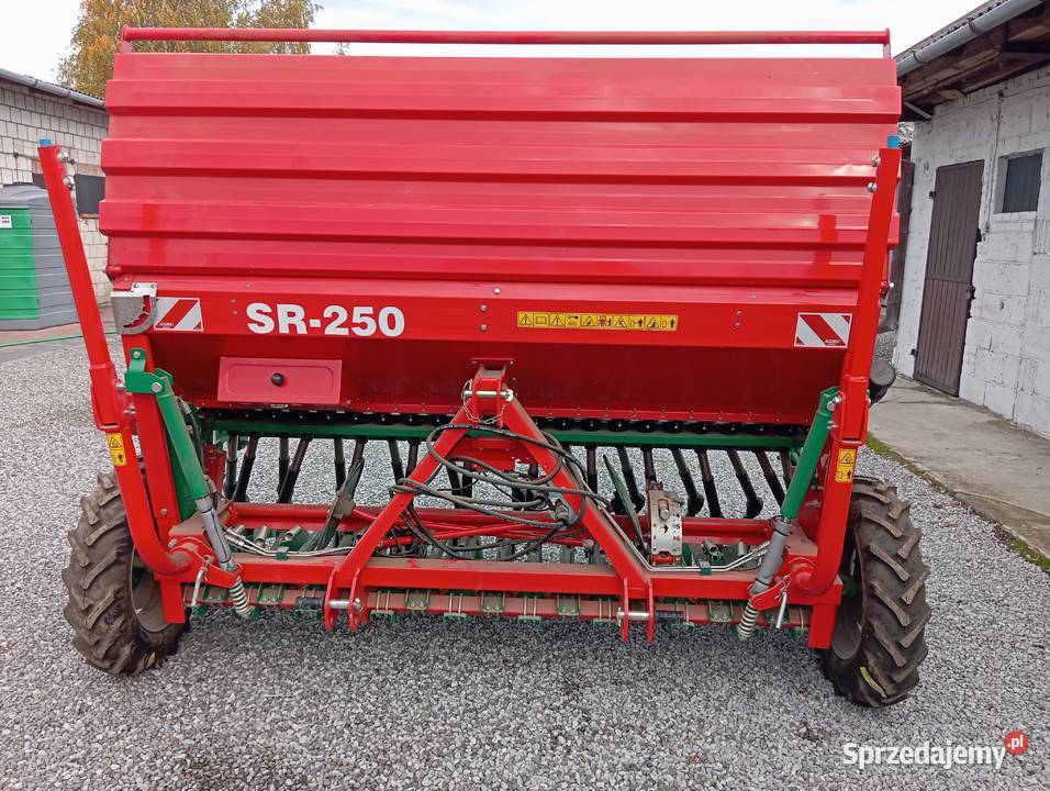 Siewnik Talerzowy Agromasz SR 250 Nowy Zwoleń sprzedam