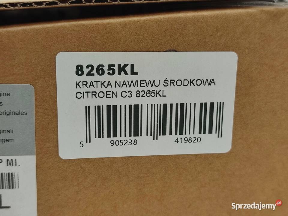 KRATKA NAWIEWU ŚRODKOWA CITROEN DS3 20102022