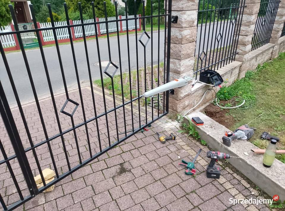 Montaż napędu do bram wjazdowych instalacja Będzin