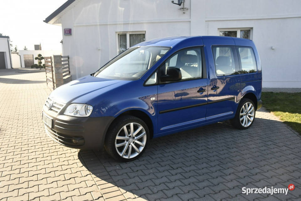 Volkswagen Caddy 16benz MPI 5 Kutno