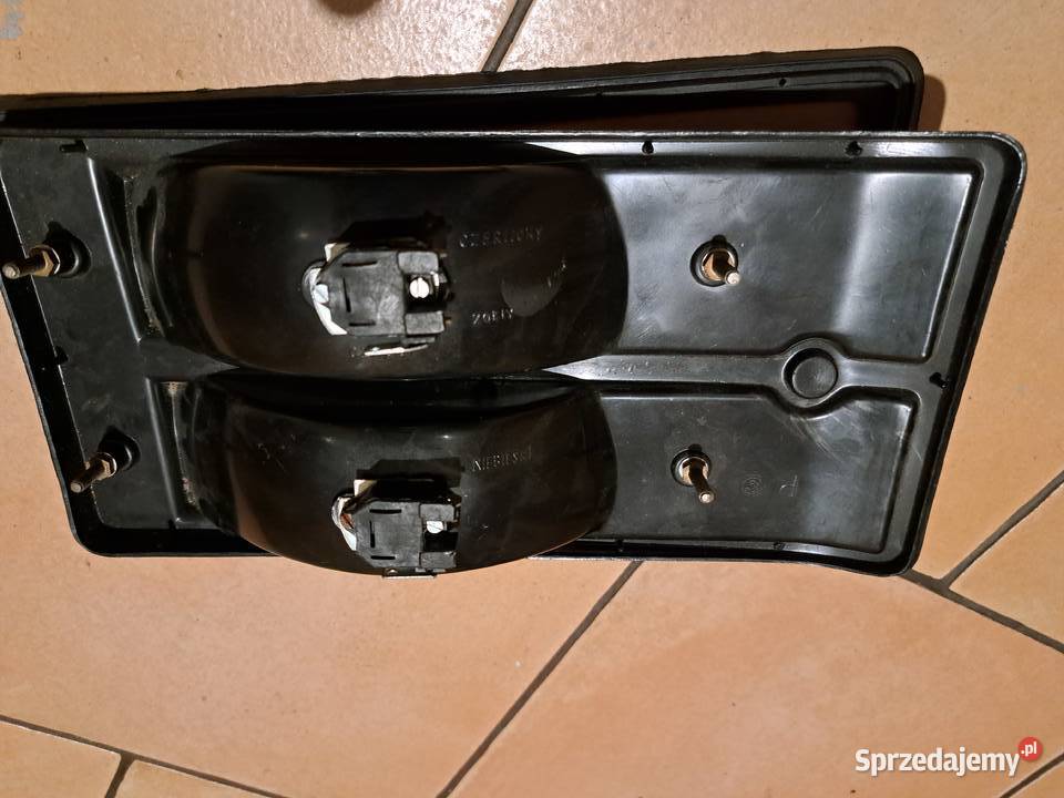 Fiat 125p lampa tył prawa Leszno
