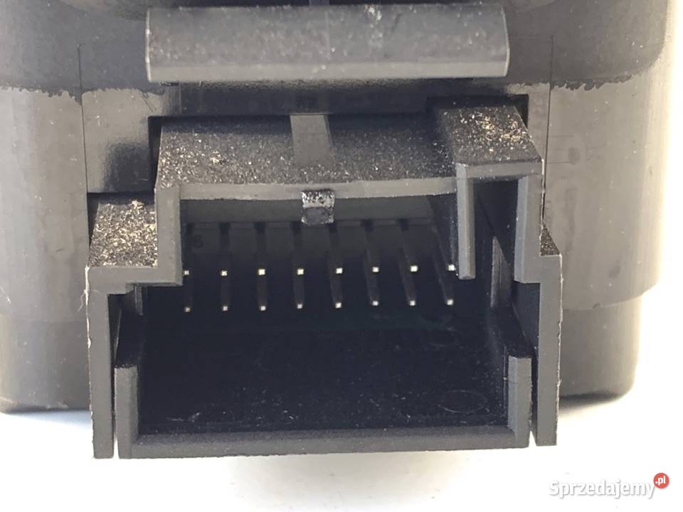 WŁĄCZNIK HAMULCA RĘCZNEGO VW TIGUAN 5N0927225A