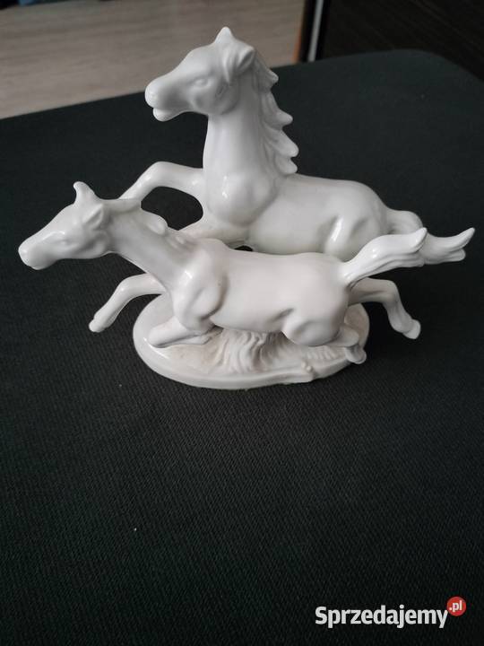 Figurka porcelanowa konie w galopie Choszczno sprzedam