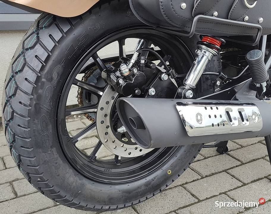 ROMET SOFT CHOPPER 125 EFI EURO 5 2025 SALON Rok produkcji 2025 Bielsko-Biała