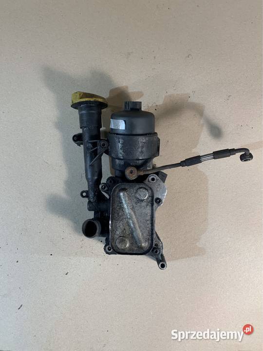 Obudowa filtra oleju wlew oleju opel corsa d