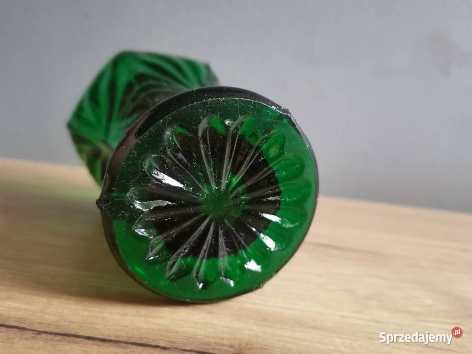 Stary zielony wazon na konwalie huta Ząbkowice Katowice