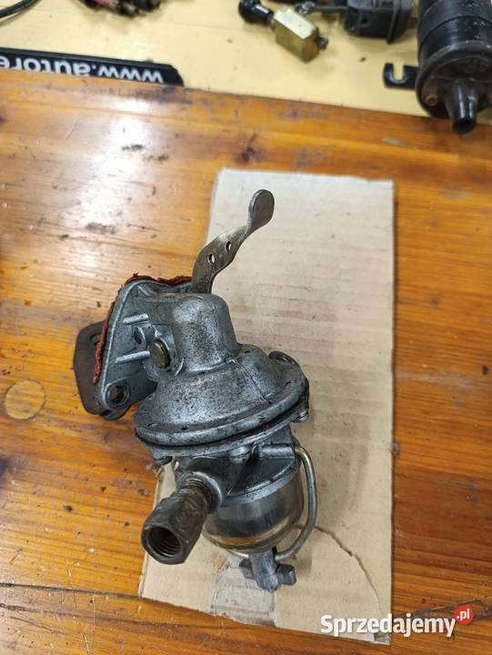 Pompa benzynowa żuk Nysa gaz 69 Części samochodowe