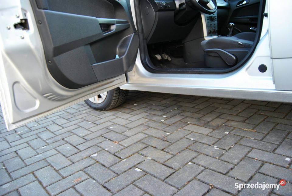 Opel Astra Zarejestrowany ważne opłaty Modliborzyce