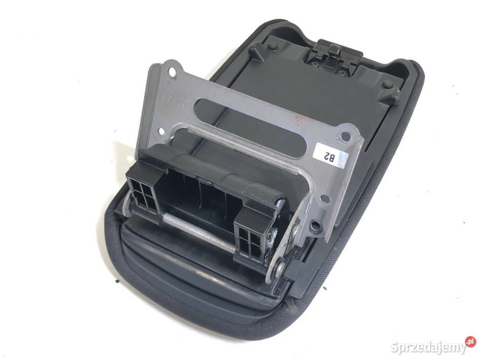 PODŁOKIETNIK TOYOTA COROLLA E21 SedanLimuzyna Części samochodowe podkarpackie