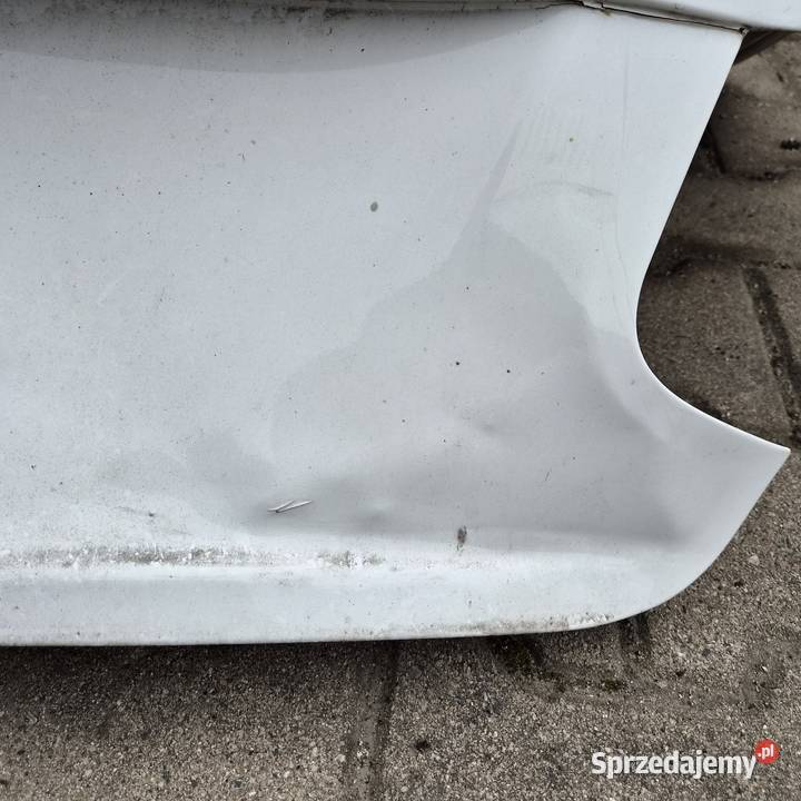 Bmw F22 M235 tylna klapa lotka kod lak A300 Nadolice Małe