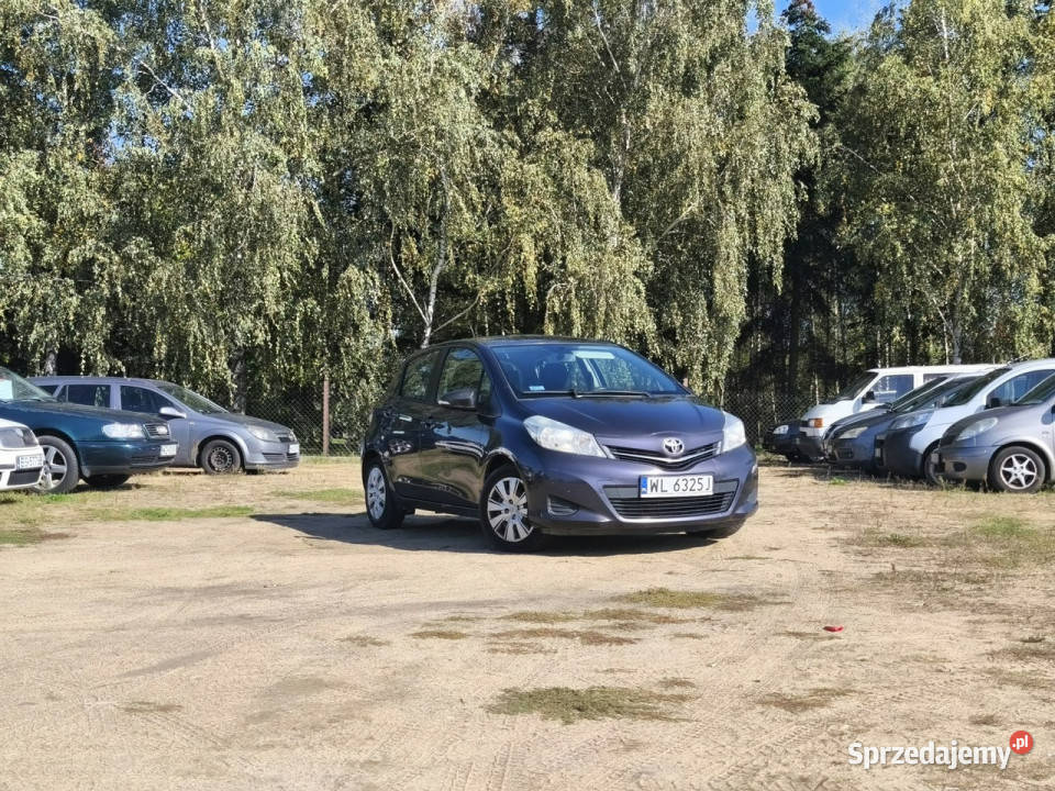 Toyota Yaris 2012r 13 Benzyna 5 Drzwi Tanio Warszawa