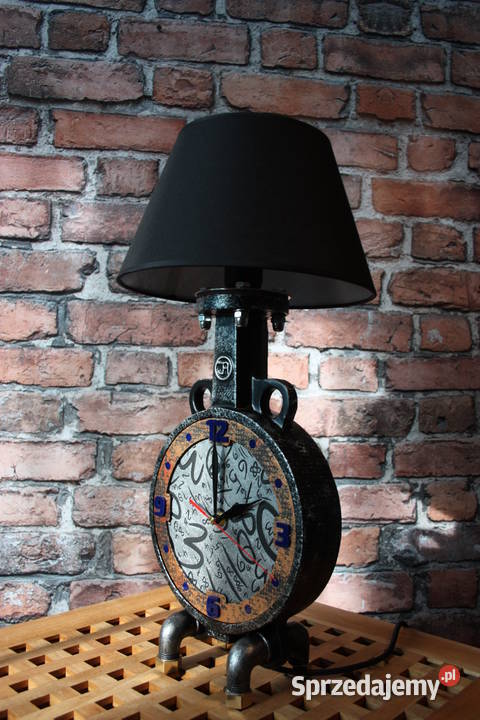 Lampa z zegarem Industrial Loft Patyna Lampy stołowe i nocne sprzedam