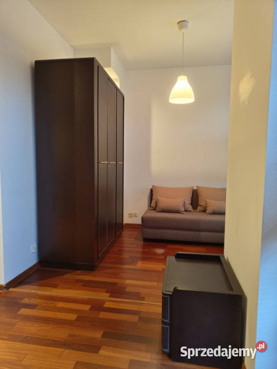 Mieszkanie 2 pokoje 48 m miejsce garażowe Rok budowy 2007