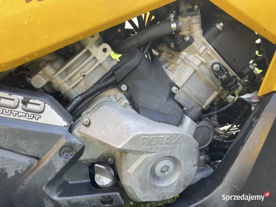 Quad can am outlander 800