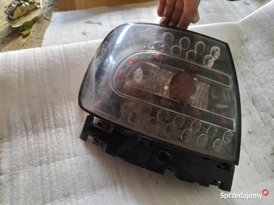 LAMPA LEWA TYLNA LEWY TYŁ AUDI A4 B5 SEDAN Kamień-Kolonia sprzedam