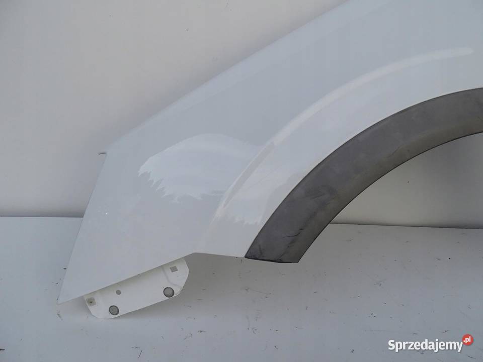 BŁOTNIK LEWY PRZÓD PRZEDNI OPEL ANTARA 0615r