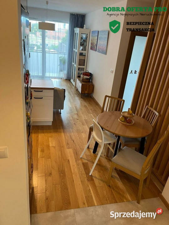 2 pokoje balkon garaż widok na Stocznię Gdańsk