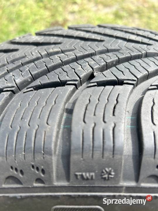 Opona zimowa goodrich gforce 20560R16 sprzedam
