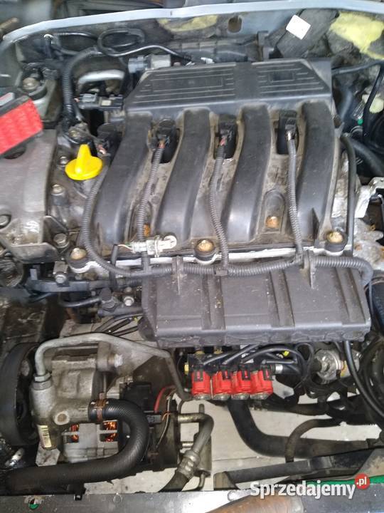 Laguna 2 18 benzyna Kielce