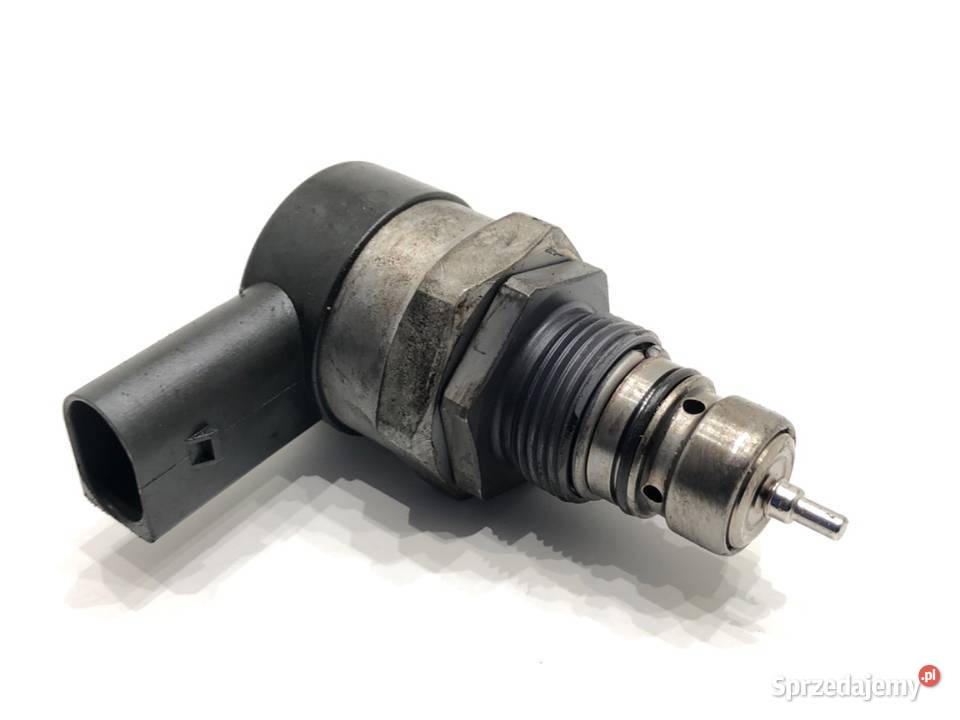 REGULATOR CIŚNIENIA PALIWA BMW F32 0281002949 20