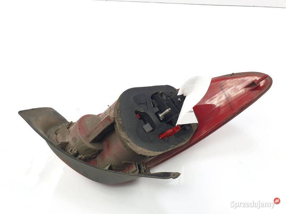 LAMPA PRAWA TYŁ PEUGEOT 206 osobowe Lipno