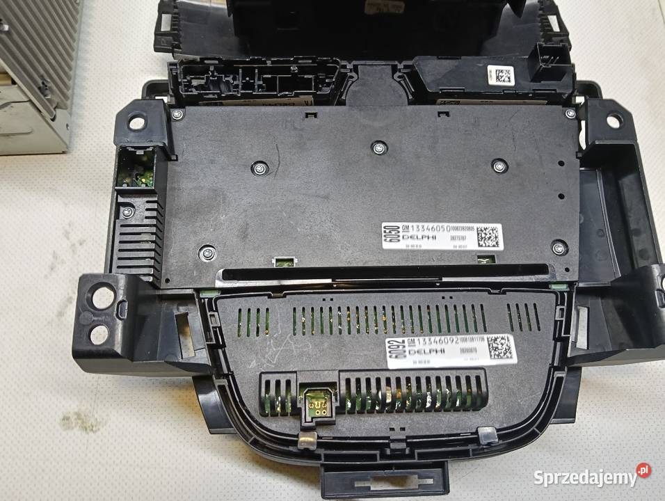 Radio Opel Astra J CD400 Nawigacje GPS Drążdżewo Nowe