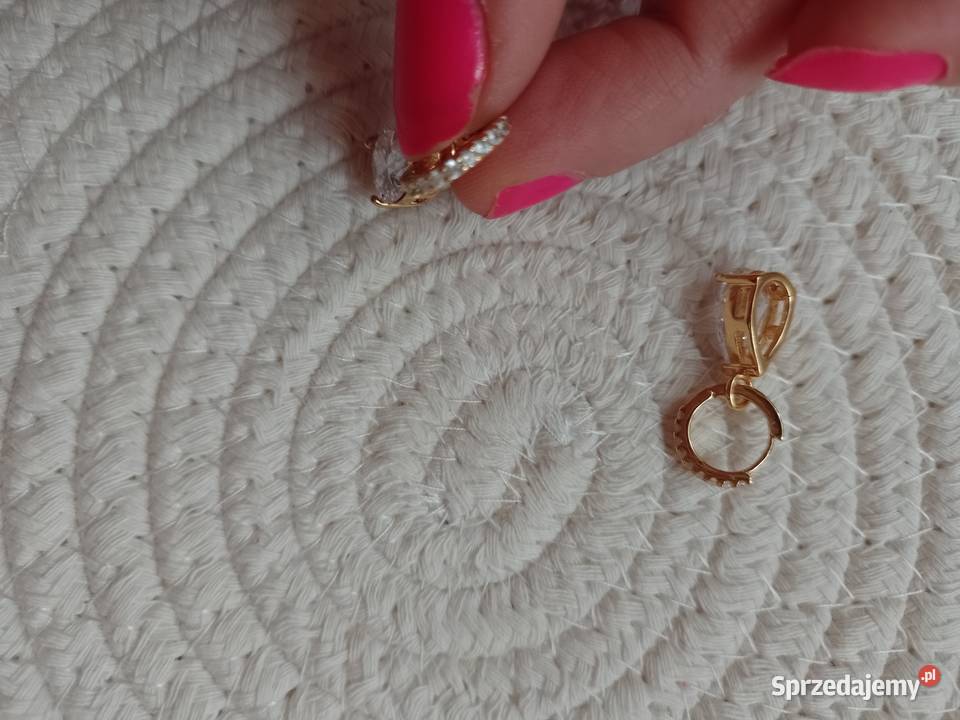 ASOS Bogato zdobione kolczyki Biznesowe Gold sprzedam