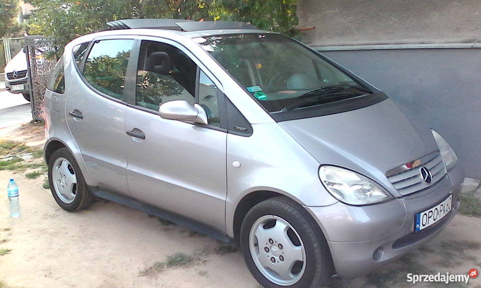 Mercedes A Klasa 16 mały przebieg stan idealny wspomaganie kierownicy A-klasa Wrocław