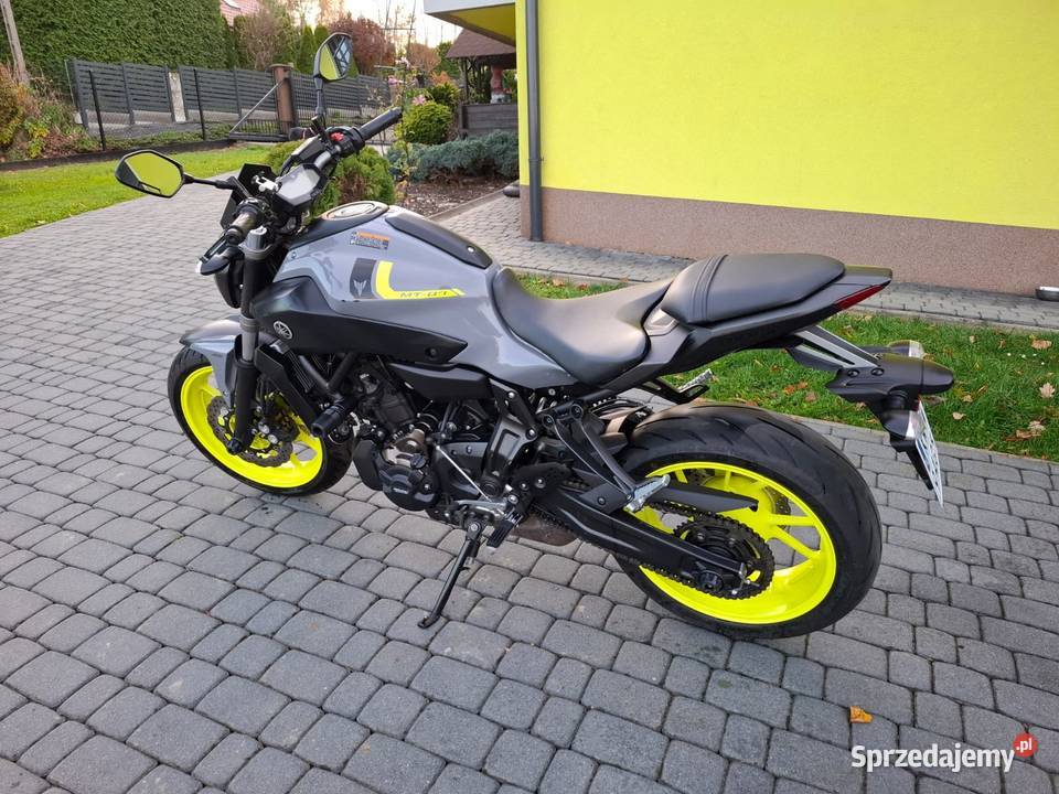 Yamaha MT 07 ABS 2016 Motocykle, skutery, quady Podstolice