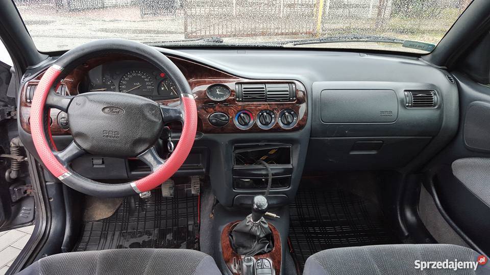 Ford Escort 16 16v GHIA Okazja manualna Hrubieszów